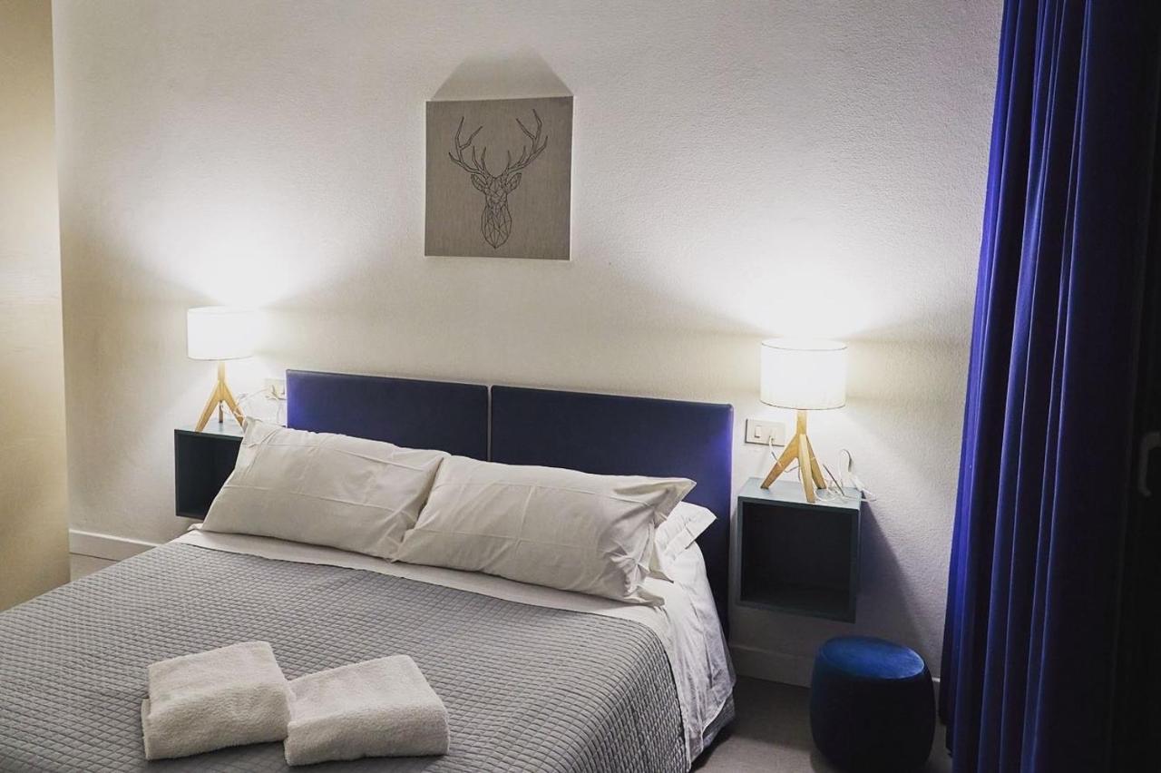Hotel Spring Римини Екстериор снимка
